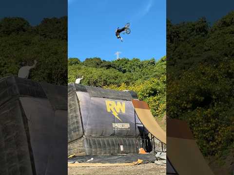 Can’t believe this trick actually worked!👊🏼 thumbnail