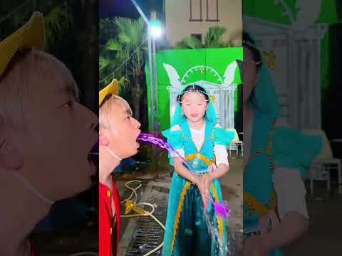 路飞牌自动变色水龙头 thumbnail