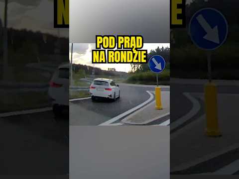 ⛔️? Pod prąd na rondzie ? #rzepin #wideorejestrator #polskiedrogi #piracidrogowi #piratdrogowy thumbnail