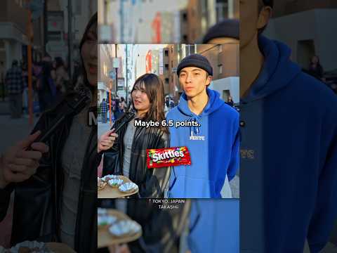 Japanese try American snacks ???? thumbnail