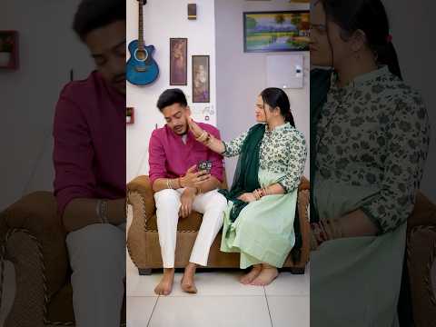 Husband vs Wife on Karva Chauth 😅😂 #rachitrojha #sibbugiri #karvachauth thumbnail