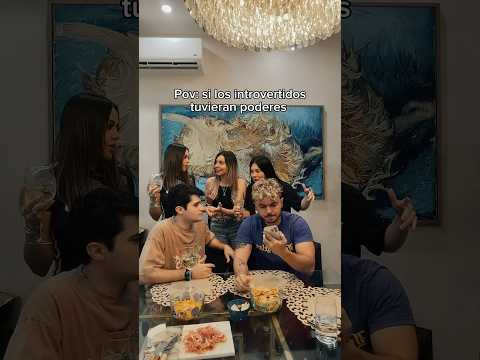 Si los introvertidos tuvieran súper poderes jajajaja confirmen ? | Bastian Delfin • #humor #shorts thumbnail
