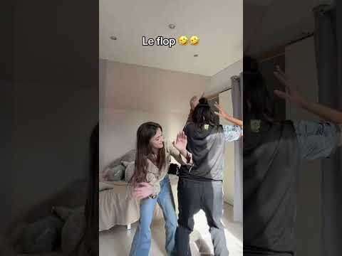 DANSE ENTRE JUMELLE #shortvideo thumbnail