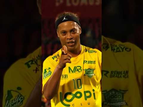 Age 45 Ronaldinho King Best Skills 🔥😱 thumbnail