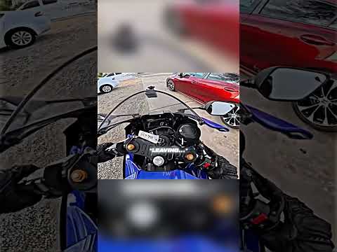 Biker Pulls Up Then This Happens 😳 thumbnail