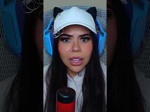 Ela Se Exercitando kkkkk #shorts thumbnail