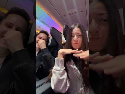 Stiamo volando ✈️ thumbnail