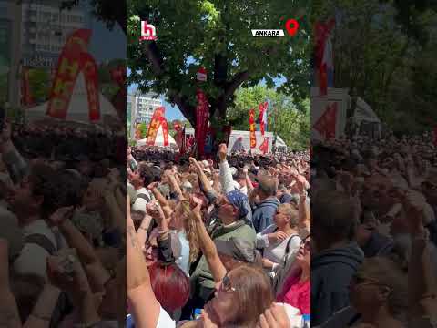 Özgür Özel’in bugünkü Güvenpark buluşmasında “iktidar” sloganları bir an bile eksik olmadı! #shorts thumbnail