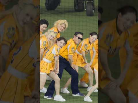 PSY大叔臺北大巨蛋最強演唱會出現 #PSY#싸이#PSY콘서트#kpop#臺北大巨蛋 thumbnail