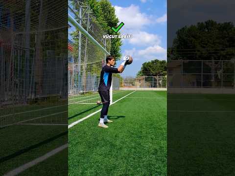 Yanlış ve Doğru kaleci teknikleri ? thumbnail