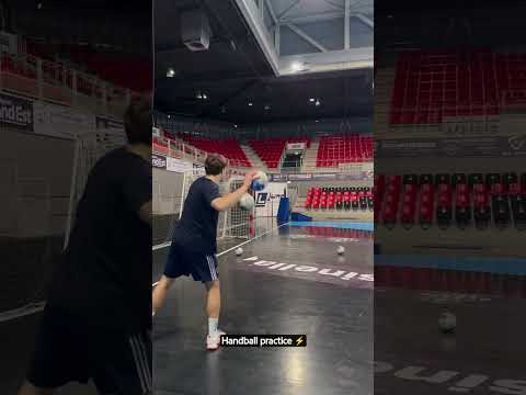 Handball drills: Consistency is key! 🎯⚽🤯 #handball #explore #sportsball #like #sports #shorts #jaan thumbnail