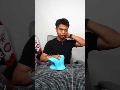 ลองนอนบนหมอนนวดคอ ไหล่ผ่อนคลาย thumbnail