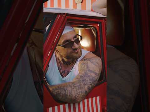 Zatrzymaj lato i zatrać się w tym co najlepsze z lodami Kizzers 🍦🧊 już od 26.08 w Dino! #kizzers thumbnail