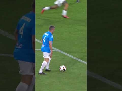 Semplicemente Lorenzo Insigne ✨ Il Magnifico torna al Maradona e dà spettacolo 🥹🔥 thumbnail
