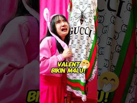 VALENT BIKIN M4LU!! 🫣🙈 #shorts #OliviaValent thumbnail