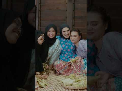 Happy Happy Aidilfitri Out Now! thumbnail