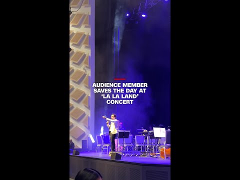 Audience member saves the day at ‘La La Land’ concert thumbnail