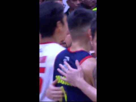 Aguilar SLAMS HOME Brgy Ginebra's FINAL BASKET TO GO TO THE FINALS | PBA Season 50 Commissioners Cup thumbnail