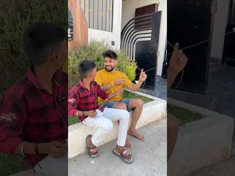 धनुष बना कर आया मजा?? #funny #funnycomedy #youtubeshorts #golu008 #dhanush thumbnail