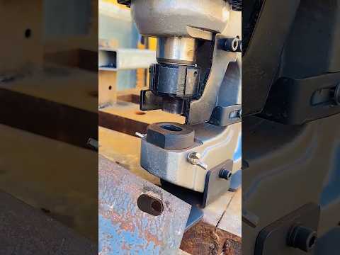 Hydraulic Punching Machine thumbnail