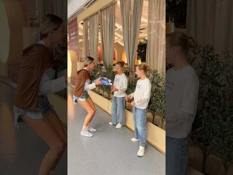 مقلب في توأمي ?#عائلة #دبي #shorts# viral #الامارات thumbnail