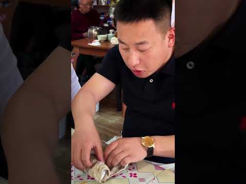 Anh chàng mắc mệt | Mê Lướt thumbnail
