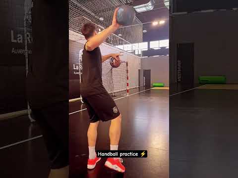How 😱😁⚽ #handball #sportsball #viralvideo #asmr #like #shorts #sports #love #jaan #play #ground #hp thumbnail