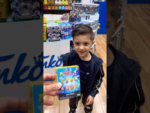 SPONGEBOB BIG GUY 😍🧽 #spongebob #unboxing #family #viral thumbnail