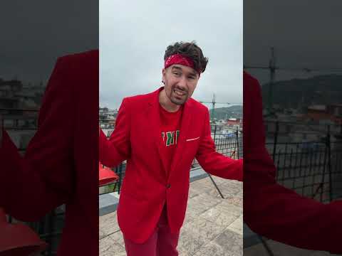 J'ai CACHÉ RUMI dans ma VALISE thumbnail