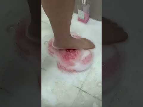 ▶️ (#794) Foot Massaging Non-slip Shower Mat thumbnail