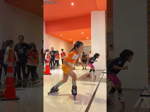 Muze bs jitna hai 🏆 | Roller skates  #youtubeshorts ( 🎥_@nara_hagista ) thumbnail
