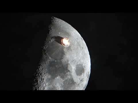 Asteroid falling on the moon thumbnail