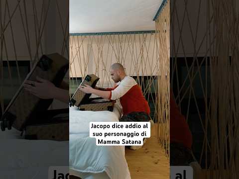 Jacopo dice addio a Mamma Satana #perte #ipantellas thumbnail