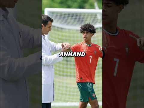 Wie groß wird Ronaldo Junior wirklich? 📏 #ronaldojr #ronaldo thumbnail