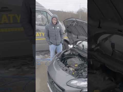 Zapłacił 1200 zł za mechaników, ale ich kieszenie też ucierpiały! | Mobilni mechanicy #shorts thumbnail