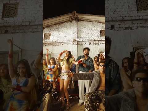 Bangles everywhere #sanjurathod #marathi #ishamalviya #marathisong #dance #music thumbnail