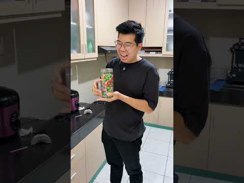 Ayah mau makan permen manis thumbnail