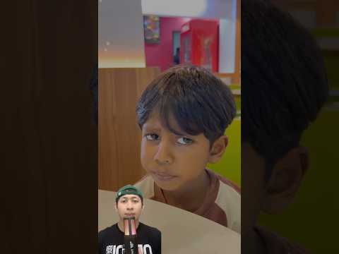 PAPA DAN ADIK PRANK MAMA MAIN HANDPHONE TERUS‼️??@vrvlogsthalassery #remix #dubbing #trending thumbnail