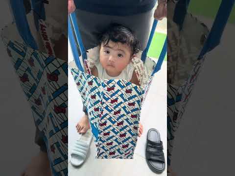 SUKA BUDAK KECIK TU DUDUK DALAM BEG. thumbnail
