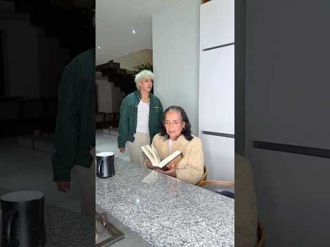 SUSTO ENORME A LA ABUELA 👵 😱 thumbnail