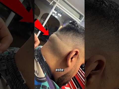 Barbero corta hilos sorpresa 😱 #Catsoftiktok #CatLovers #cat #cute #FunnyCats #catcartoon #fyp thumbnail