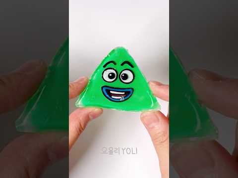 삼각형 🟢 테이프 말랑이 만들기 - DIY Triangle 🟢(from Save The Shapes) with Nano Tape Bubbles! #roblox thumbnail
