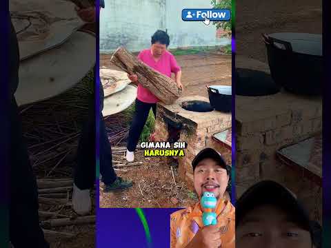 Ketika Kamu Merasa Kuat, Tapi Ibumu Lah Sang Suhu! ??? #funny #comedy #lucu thumbnail