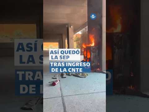 CNTE ingresa a la SEP; queman caseta con extintores #shorts thumbnail