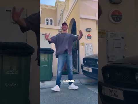 Si è trasformato in un manichino umano 😱🗿 thumbnail