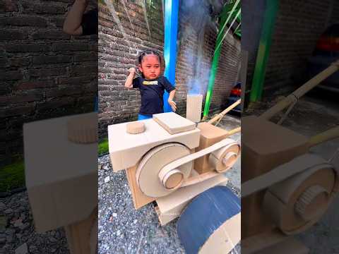 BOCIL TRAKTOR SAWAH #funny #lucu #kreatif #toys #traktor thumbnail