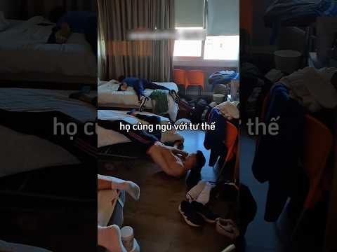 Huấn luyện viên cho thấy sự khác biệt giữa con trai và con gái khi tập luyện 😳 thumbnail