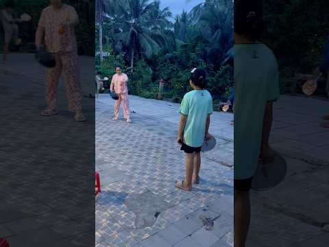 Chơi Pickleball với Út Kha/kỳ kỳ tv & Family #shortvideo thumbnail