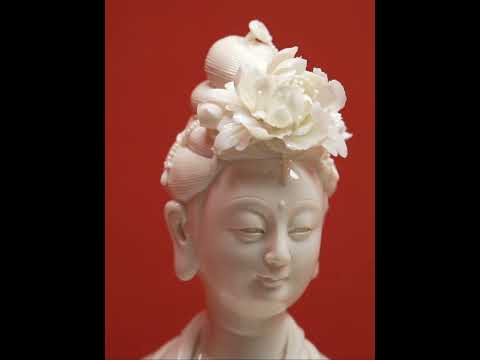 Milky-white glaze with a soft luster. Lifelike figurines embody the elegance of the East. thumbnail