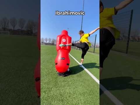 FOOTBALL WITH PRO FOOTBALLERS!! thumbnail